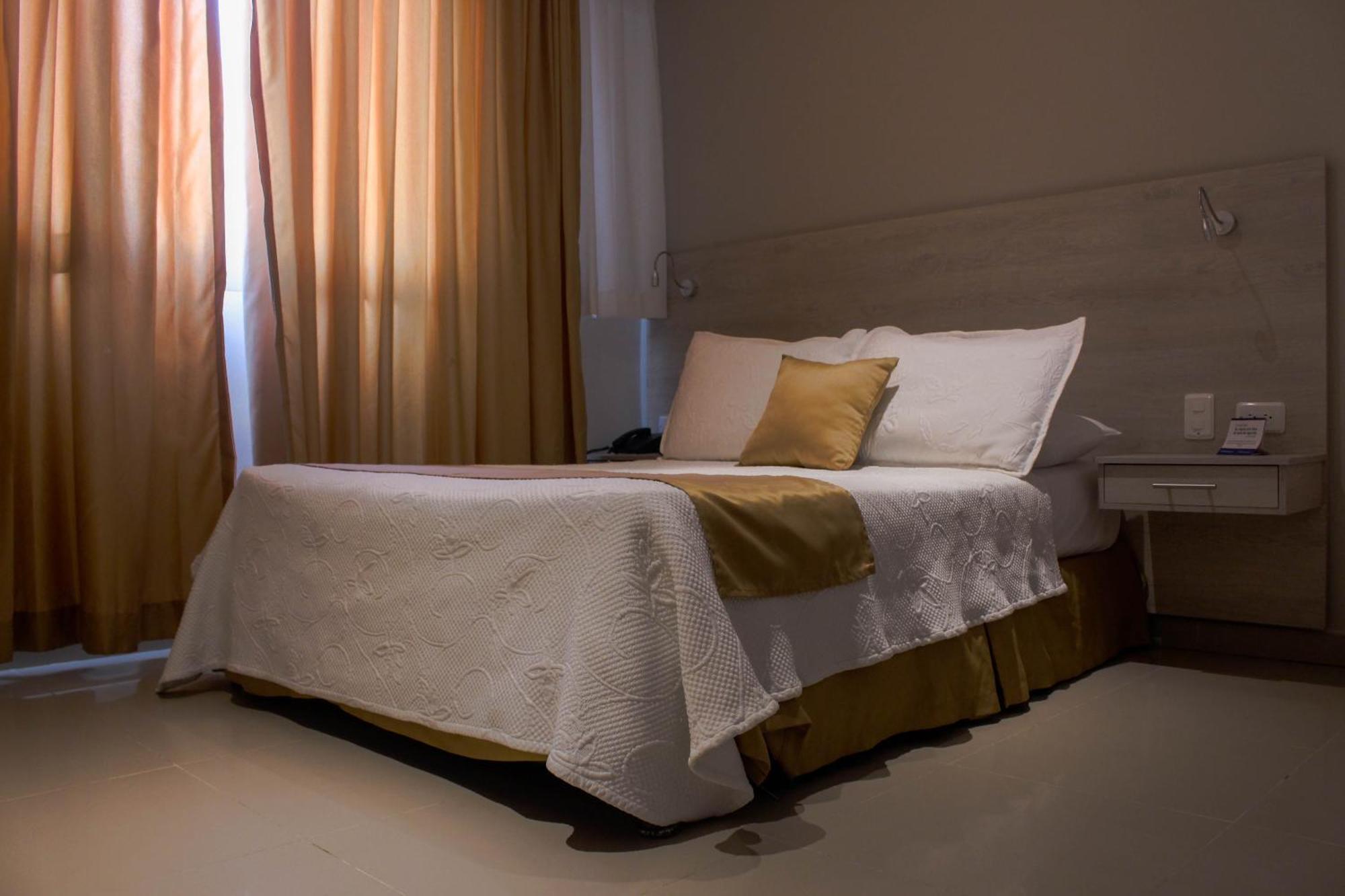Hotel Dorado Plaza Bocagrande Cartagena Екстериор снимка